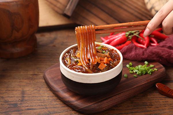 功夫张酸辣粉加盟费多少？功夫张酸辣粉属于什么公司？