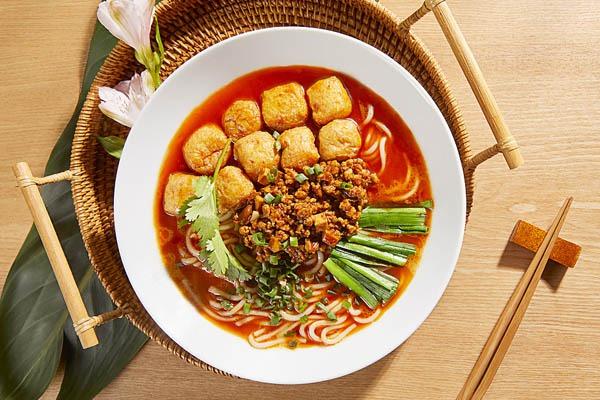 过桥缘米线加盟费多少钱？投资一览表已出可免费参考