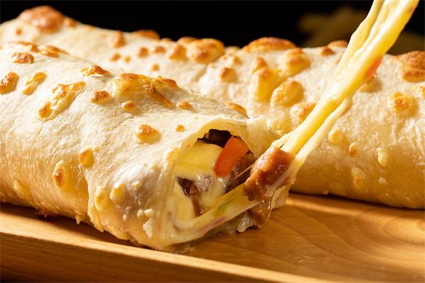 锦鲤抄芝士烤牛肉卷加盟店值得吗?总部会提供多长时间的培训?