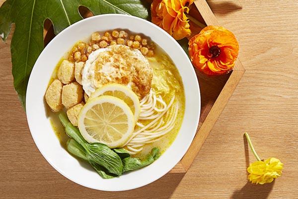 2023旗鼓村云南过桥米线加盟费用及条件：县城可以挣钱吗？