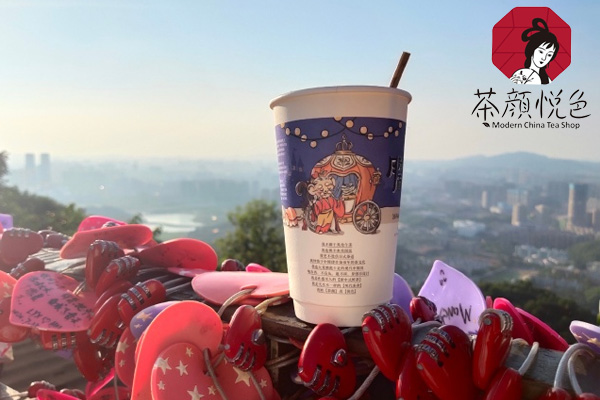 茶颜悦色加盟:费用需要多少钱一览(2025)加盟条件及加盟7步流程
