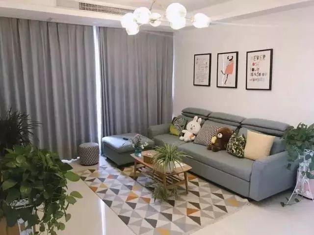 窗帘那样选,让家里颜值暴涨,比邻居好看10倍
(图17) 窗帘那样选,让家里颜值暴涨,比邻居好看10倍
(图17)