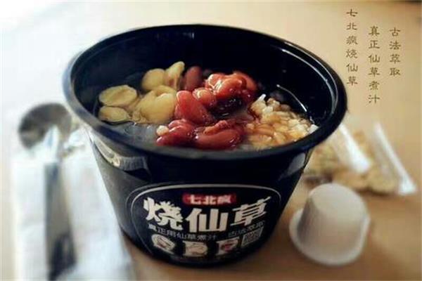 七北疯烧仙草加盟代理费多少钱?新手加盟开店有哪些注意事项?(图3) 七北疯烧仙草加盟代理费多少钱?新手加盟开店有哪些注意事项?(图3)