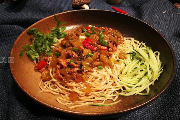 双裕牛肉面加盟费用需要投资多少钱_加盟代理靠谱吗？(图1)