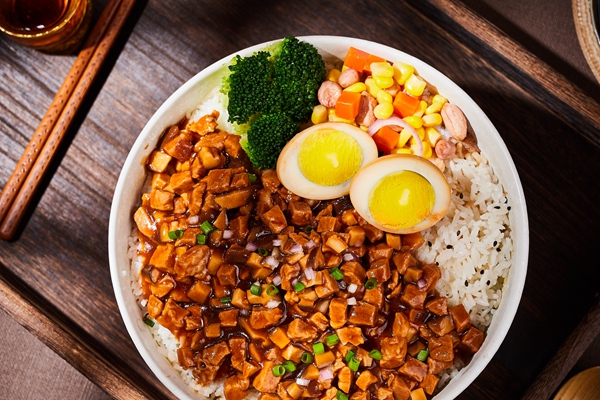 2021乔老妈卤肉饭加盟条件有哪些？乔老妈卤肉饭加盟电话是多少(图1)