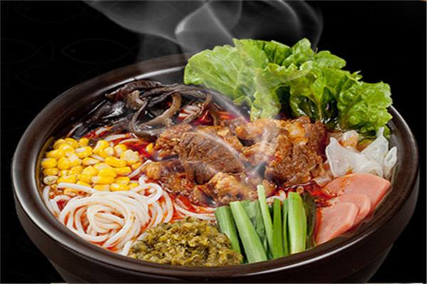 开一家青木米线总共投入多少钱？总部扶持开店/门槛低(图2)