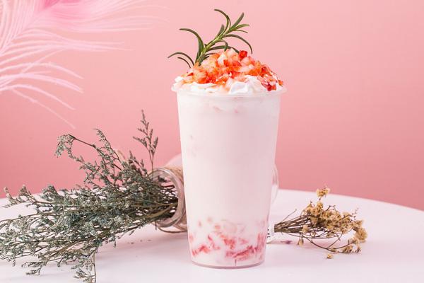 茶与少年奶茶官方网信息揭秘，总部一站式辅导开店就是这样简单(图1)