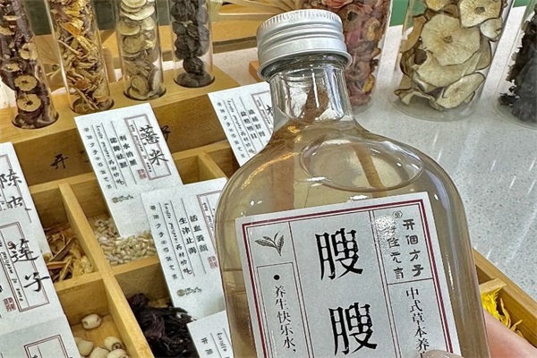 汤城新语奶茶加盟费多少钱啊？汤城新语中医茶饮加盟唯一官网