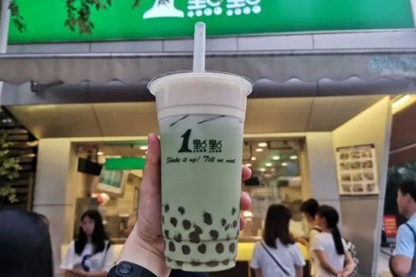 一点点奶茶是哪里的品牌？一点点加盟费官网