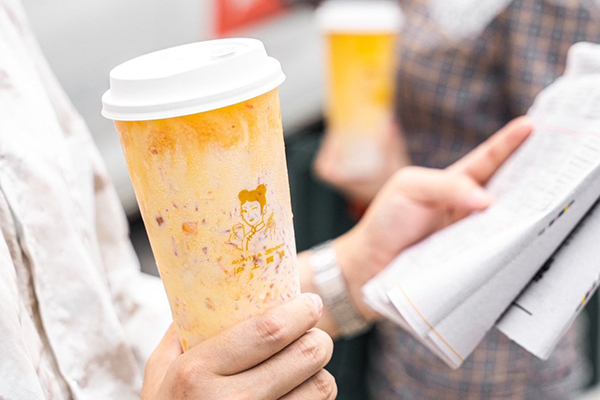 沪上阿姨奶茶加盟：茶香四溢，品味生活的真谛(图1)
