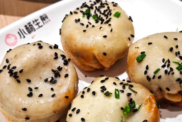 小杨生煎加盟条件是什么?小杨生煎加盟好不好?(图2) 小杨生煎加盟条件是什么?小杨生煎加盟好不好?(图2)