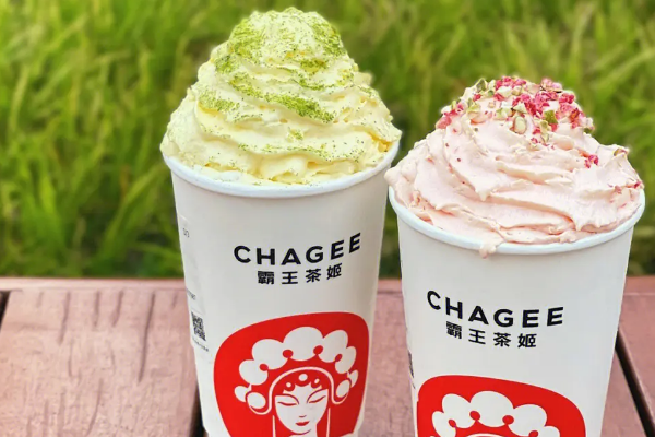 霸王茶姬加盟挣钱吗?生意好,销量高(图2) 霸王茶姬加盟挣钱吗?生意好,销量高(图2)