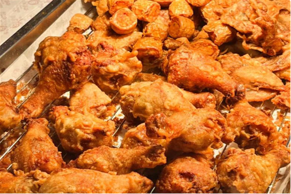 临榆炸鸡腿加盟费大概要多少2025:临榆炸鸡腿全部标准资费一览表!(图2)